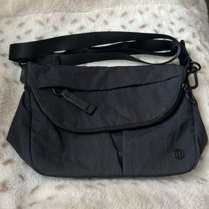 Lululemon All Night Festival Bag